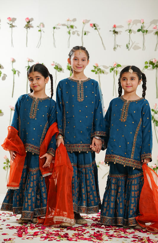 Sunehri by Amna Khadija Embroidered Organza Stitched 3 Piece Suit - SGLF-10 - AM26NHRI - Blue - Girls Festive Collection