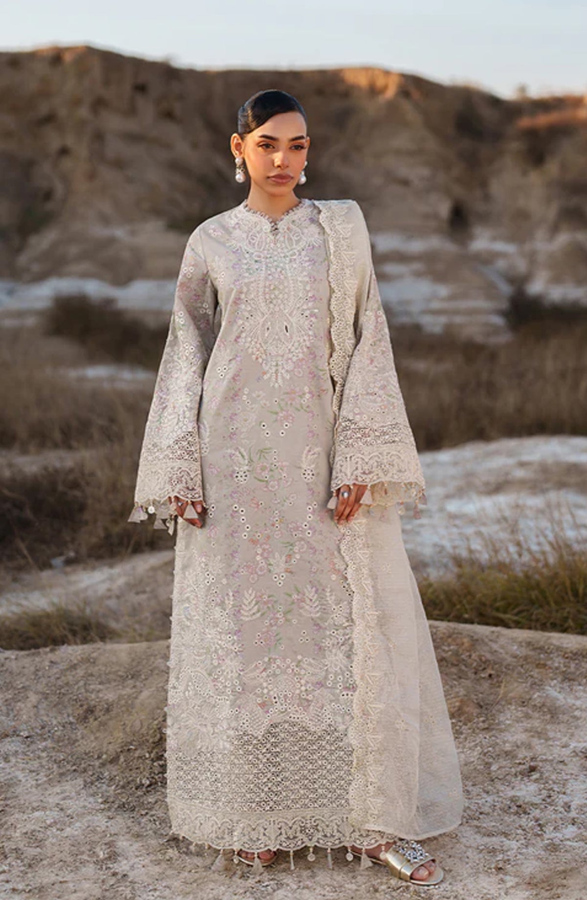 Sunlit Groove by Emaan Adeel Embroidered Lawn Unstitched 3 Piece Suit - MEHVES - ED26SNG - Purple - Summer Collection