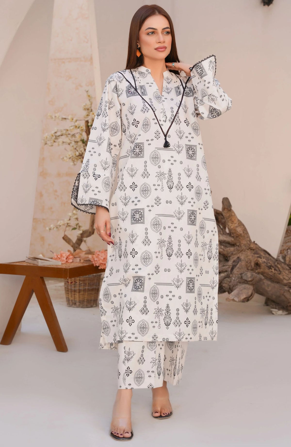 Threads N Weaves Printed Lawn Stitched 2 Piece Suit - RTWL25104 Classic White Intricate - TNW25SPL - White - Summer Collection