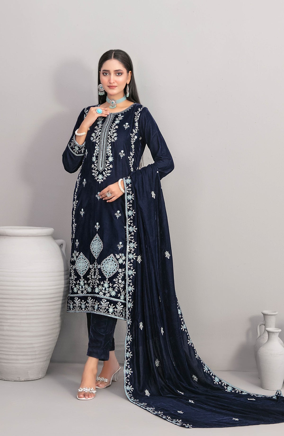 Velvora by Tawakkal Fabrics Embroidered Velvet Unstitched 3 Piece Suit - D-4928 - TF25VOR - Blue - Winter Collection