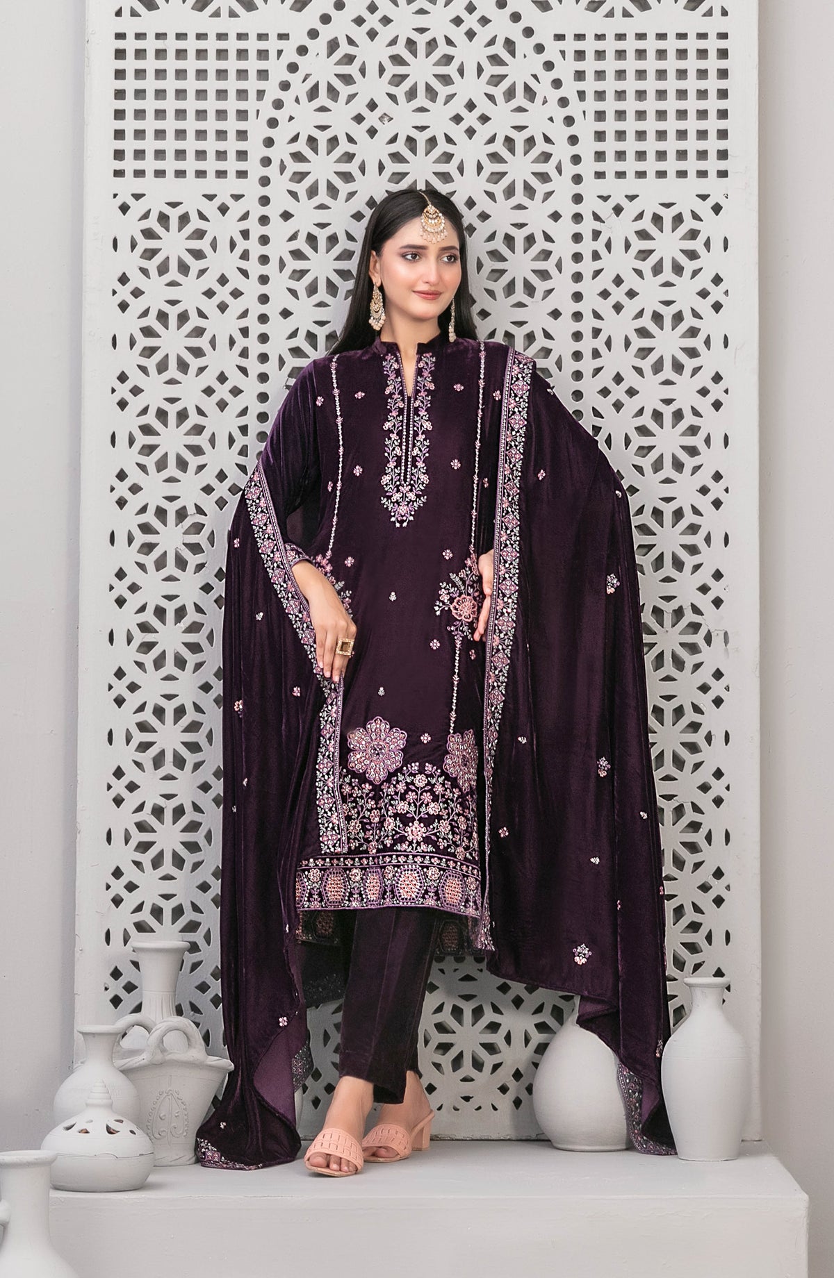 Velvora by Tawakkal Fabrics Embroidered Velvet Unstitched 3 Piece Suit - D-4926 - TF25VOR - Purple - Winter Collection