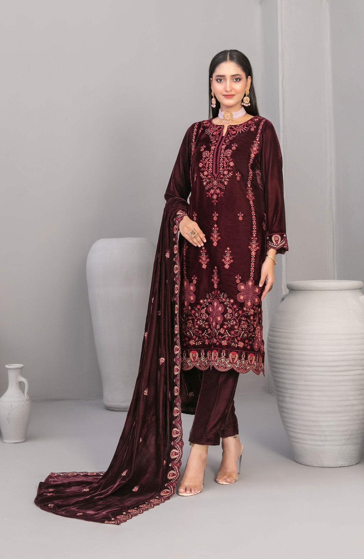 Velvora by Tawakkal Fabrics Embroidered Velvet Unstitched 3 Piece Suit - D-4921 - TF25VOR - Maroon - Winter Collection
