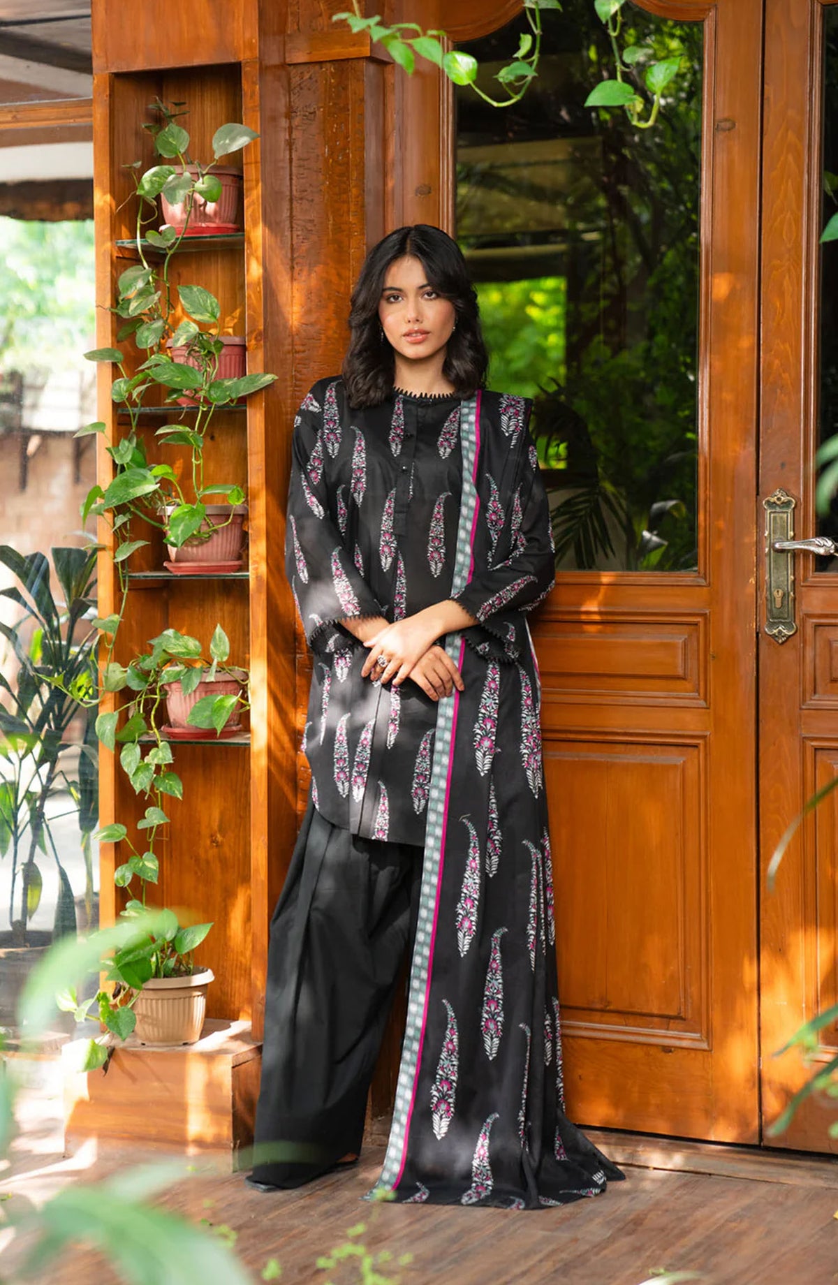 Beena by Beyond East Printed Lawn Unstitched 3 Piece Suit - WUE-154511 - BYD25BE - Black - Summer Collection