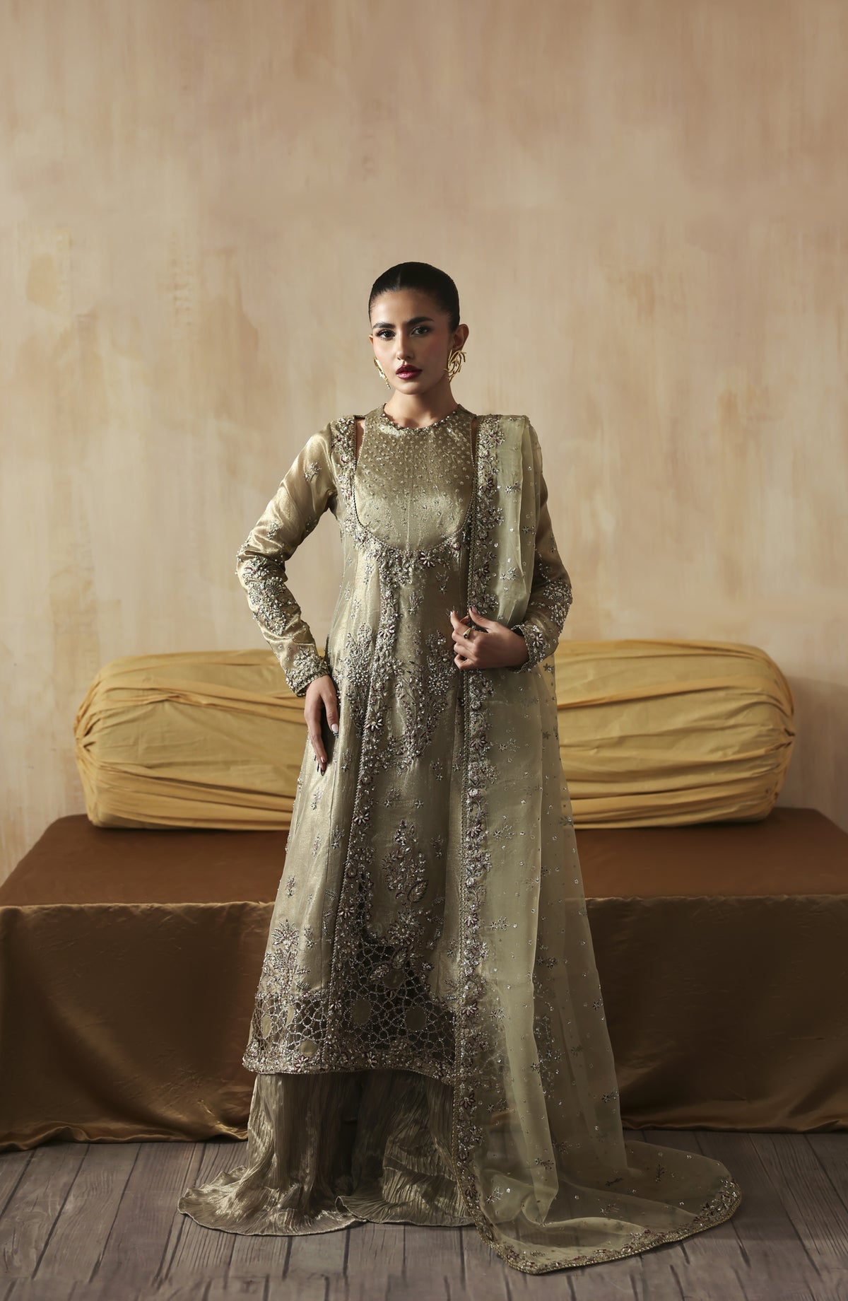 Zarposh Jahanara Embroidered Indian Tissue Unstitched 3 Piece Suit - Areezah - ZRP25JHN - Green - Festive Collection