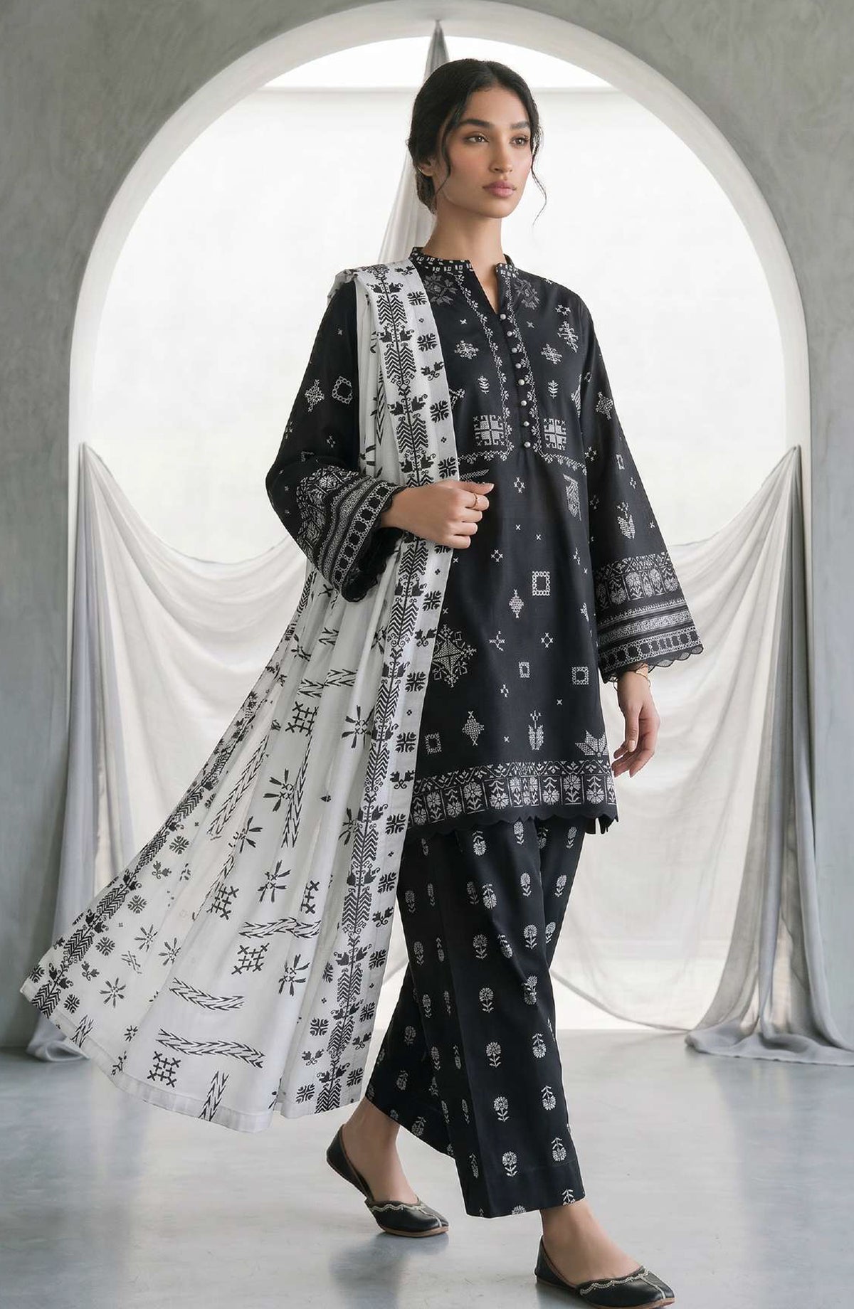 Zellbury Monochrome Printed Lawn Unstitched 3 Piece Suit - WUS26X30957 - ZB26MN - Black - Summer Collection