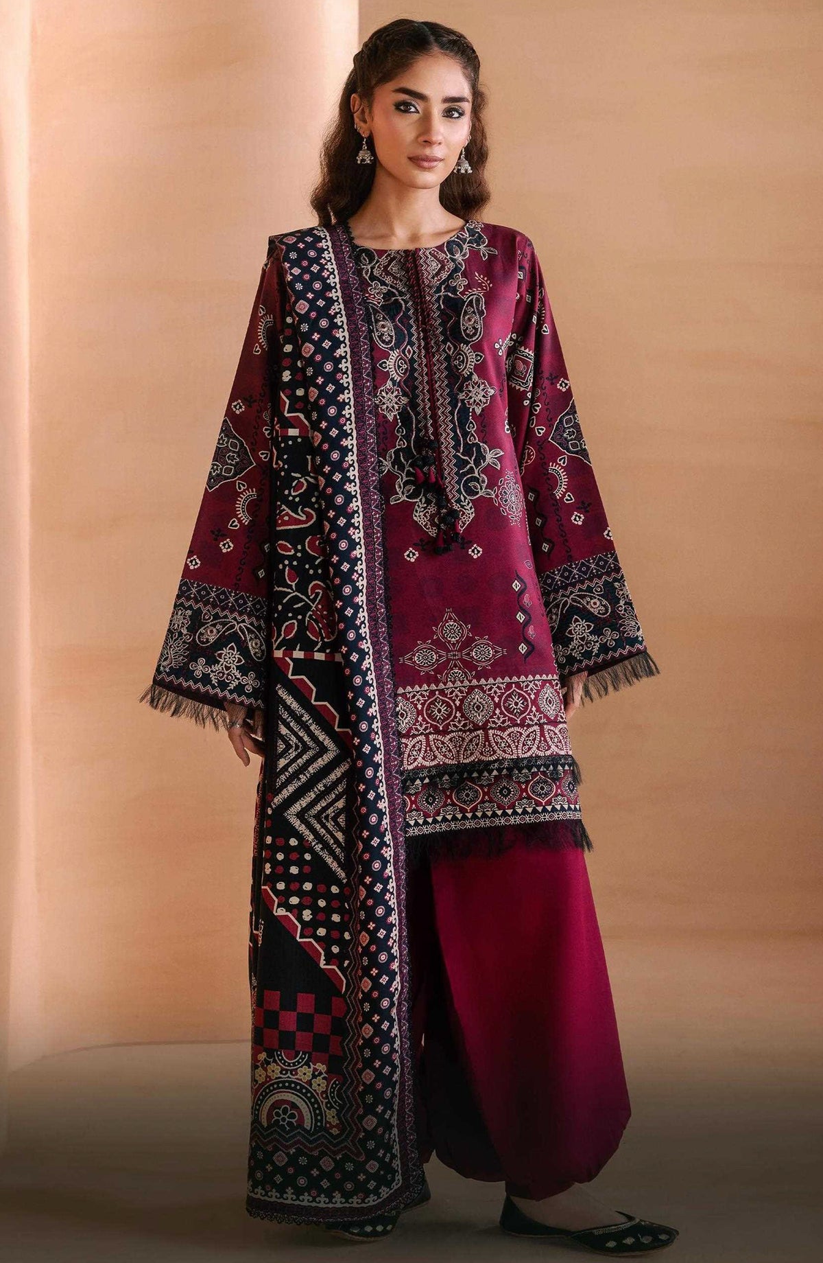 Zync by Florent Embroidered Viscose Unstitched 3 Piece Suit - 17 Zeen - FL26ZTY - Pink - Winter Collection