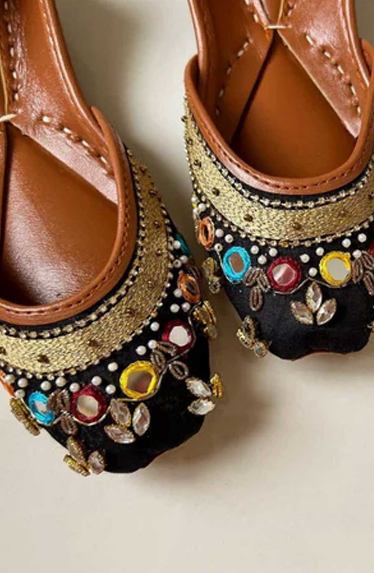 Khussa Darbar Festive Style Khussa Aaina-(Multi)