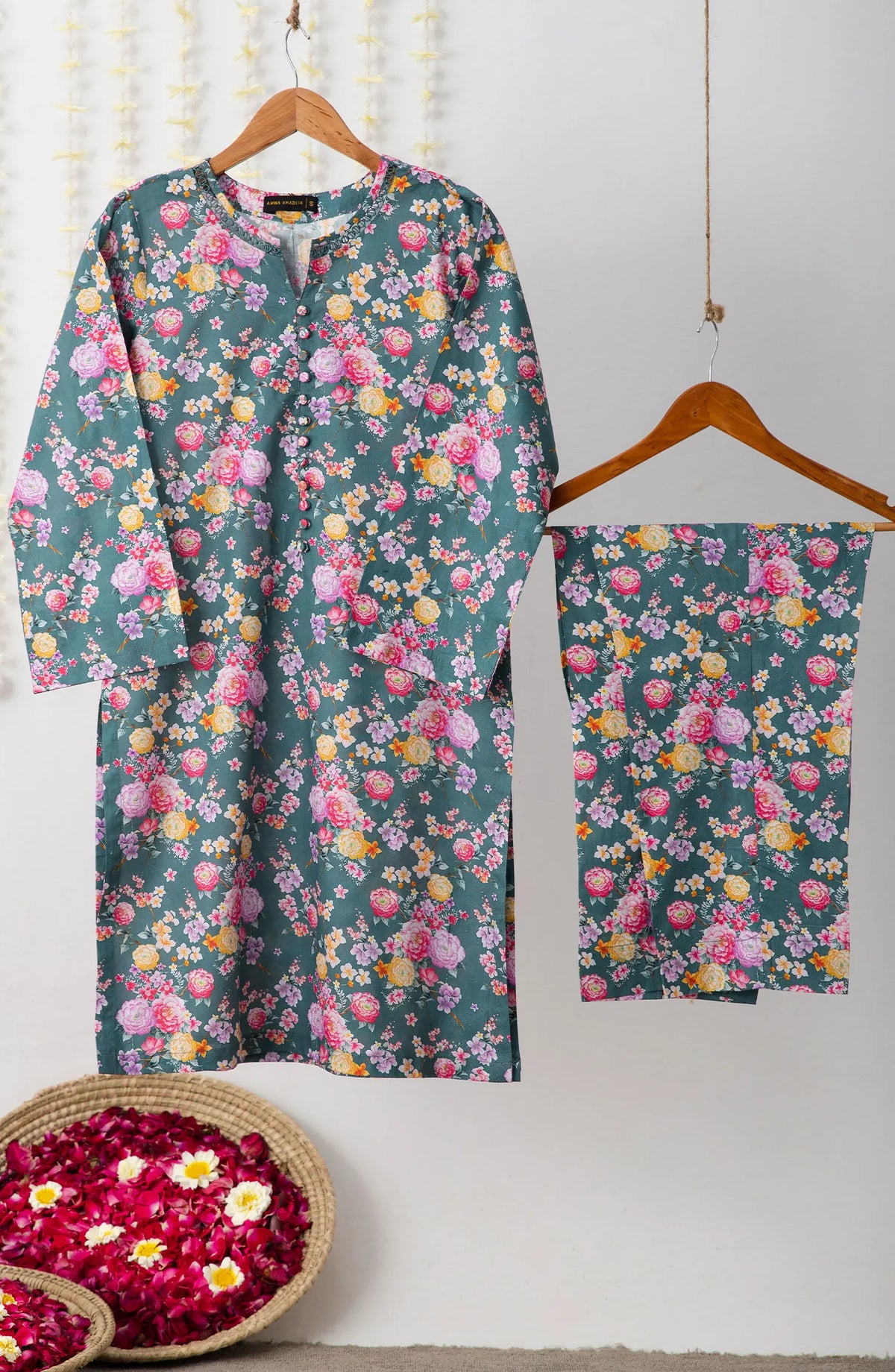 Amna Khadija Bringing Sunshine 2 Pcs Pret Wear Collection - ABSPW 04