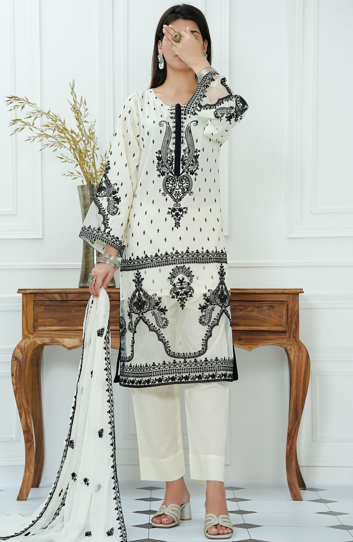 Amal by Amna Khadija Embroidered Lawn Stitched 3 Piece Suit - AFEPE-01 - AM25AFEP - White - Summer Collection