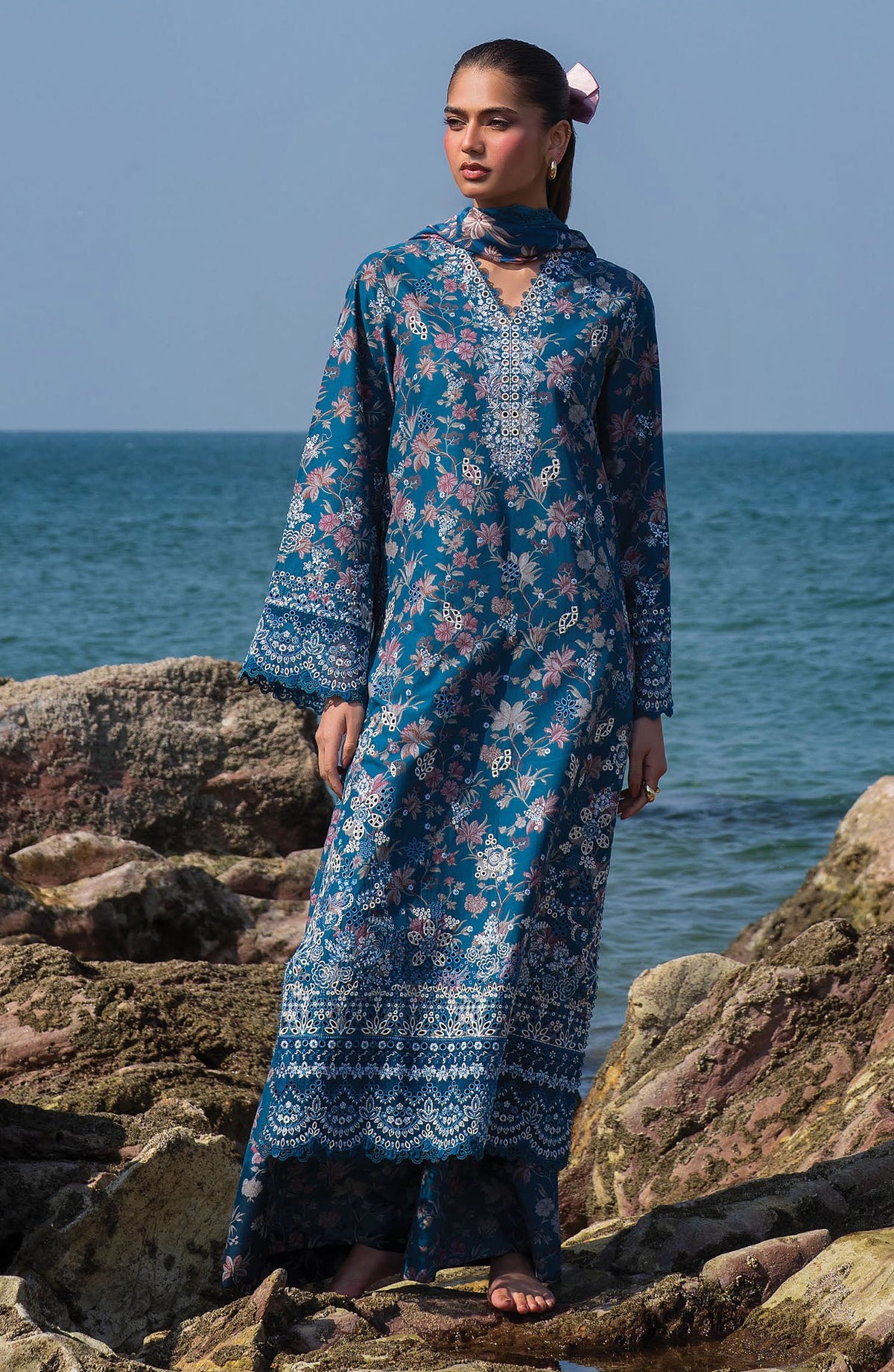Afrozeh Embroidered Lawn Unstitched 3 Piece Suit - AL-25-V6-08 Noa - AF25ESUL - Blue - Summer Collection