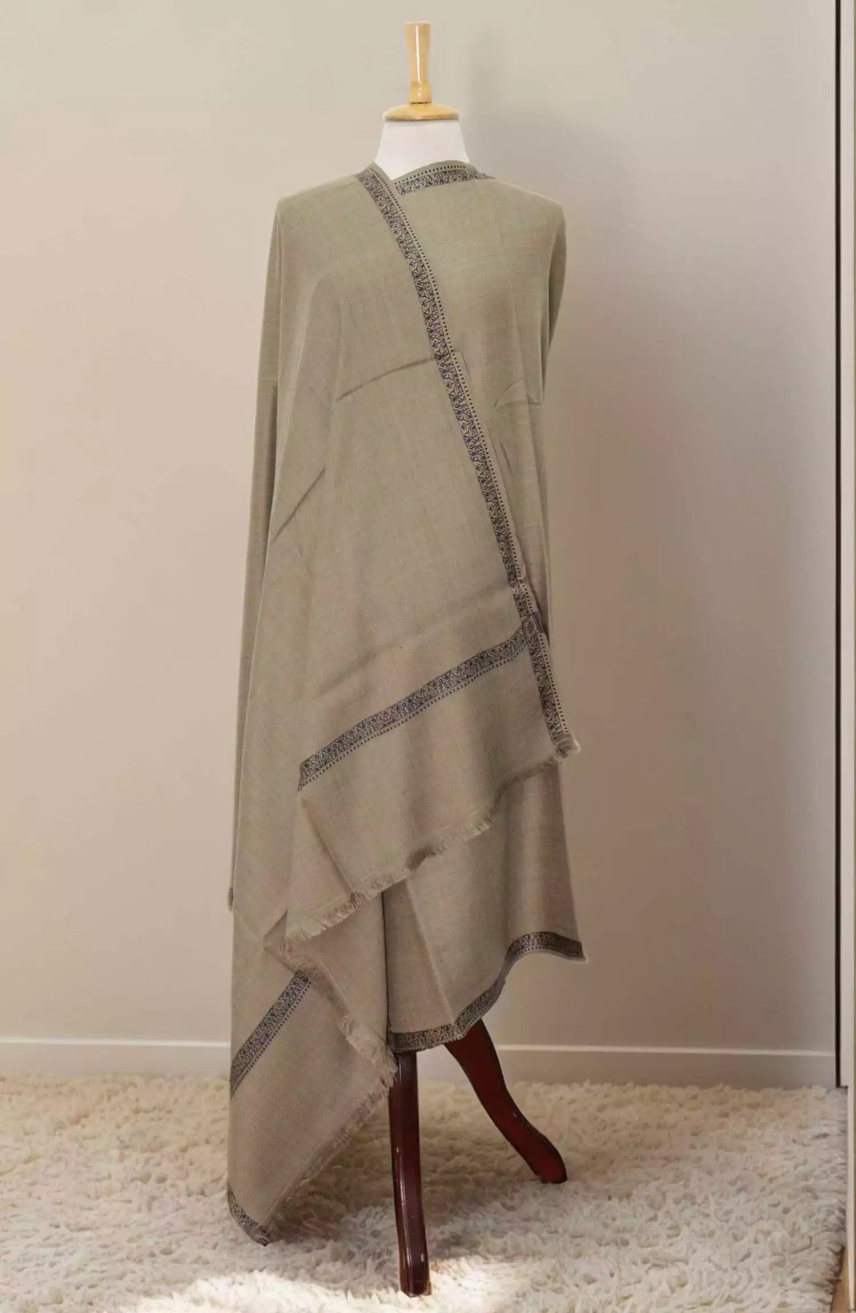 Stoluxe Premium Synthetic Jacquard Wool Shawl Vol 05 - ALM 3601190 I