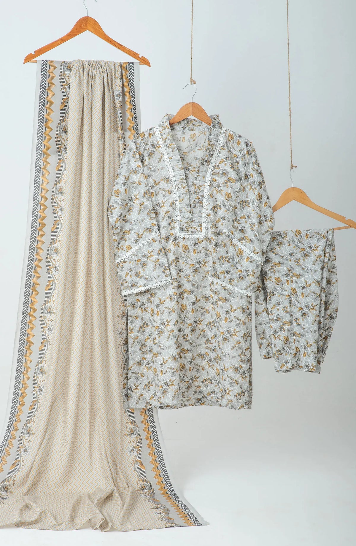 Amna Khadija Print Story Wrinkle Free Collection - APS 06