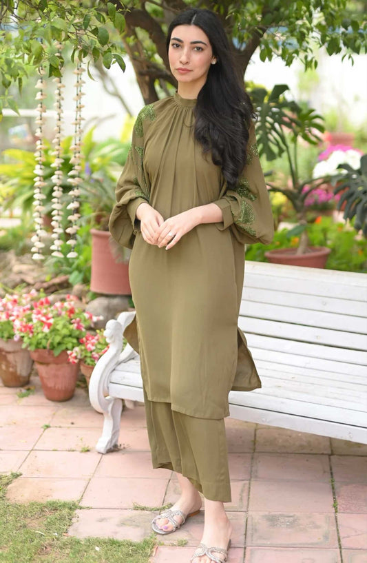Hues Atelier Casual Grip Stitched 2 Piece - Army Orchids - HA25BP - Green - Casual Collection