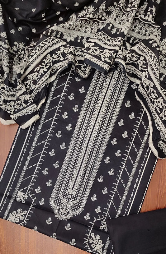 Black And White 3 Piece Printed Lawn Collection 2024 - BNW 08