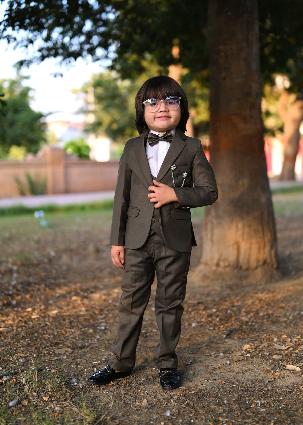 5pcs Charcoal suit (Coat+Pant+waistcoat+Shirt+Bow) - CPS 008