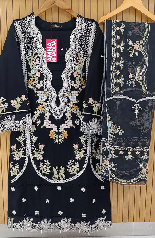 Luxury Lawn Pret Collection by Amna Khadija - CRS2401 A