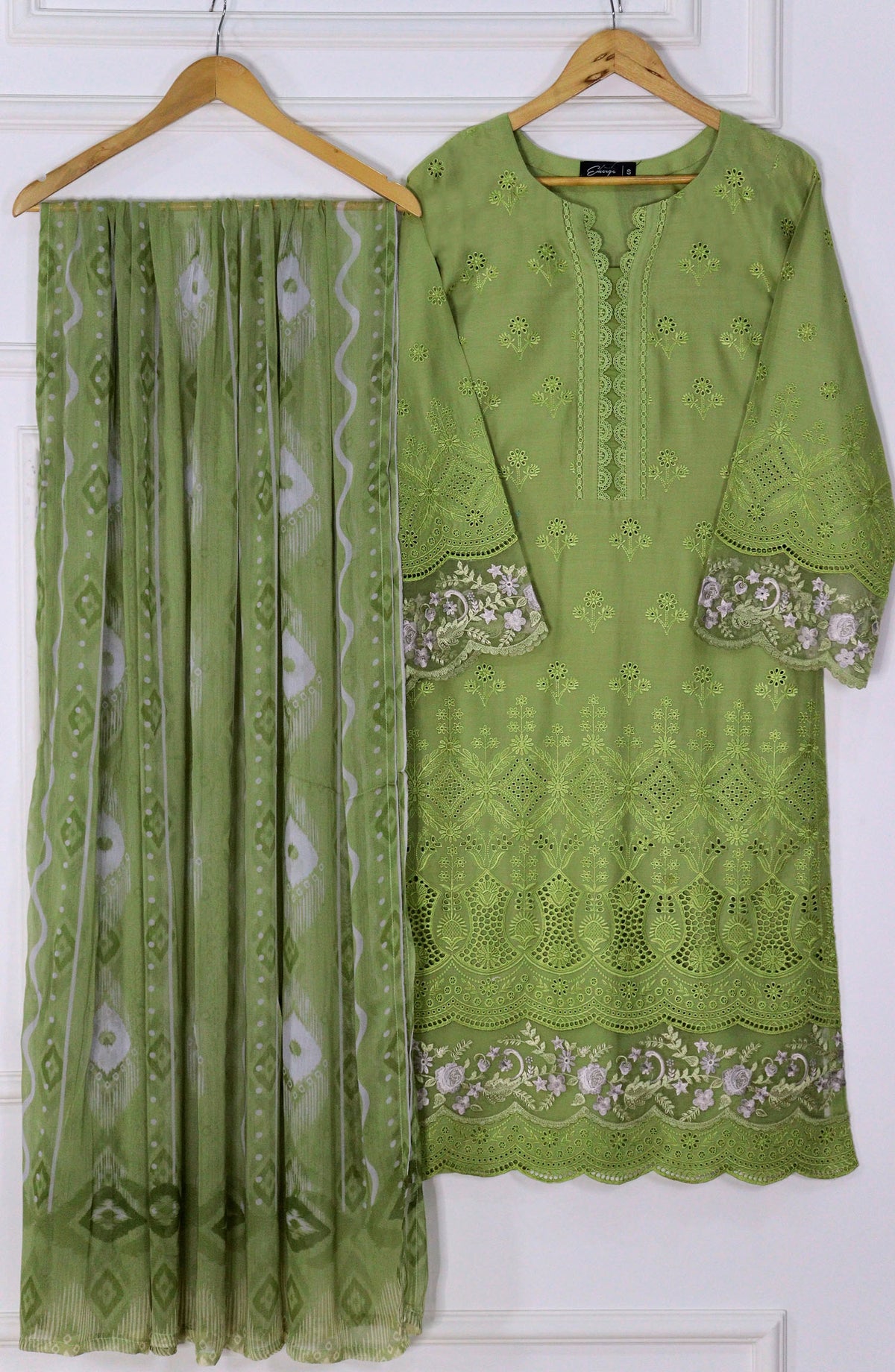 Emerge Embroidered Lawn Stitched 3 Piece Suit - D-01 - EM25CL3 - Green - Summer Collection