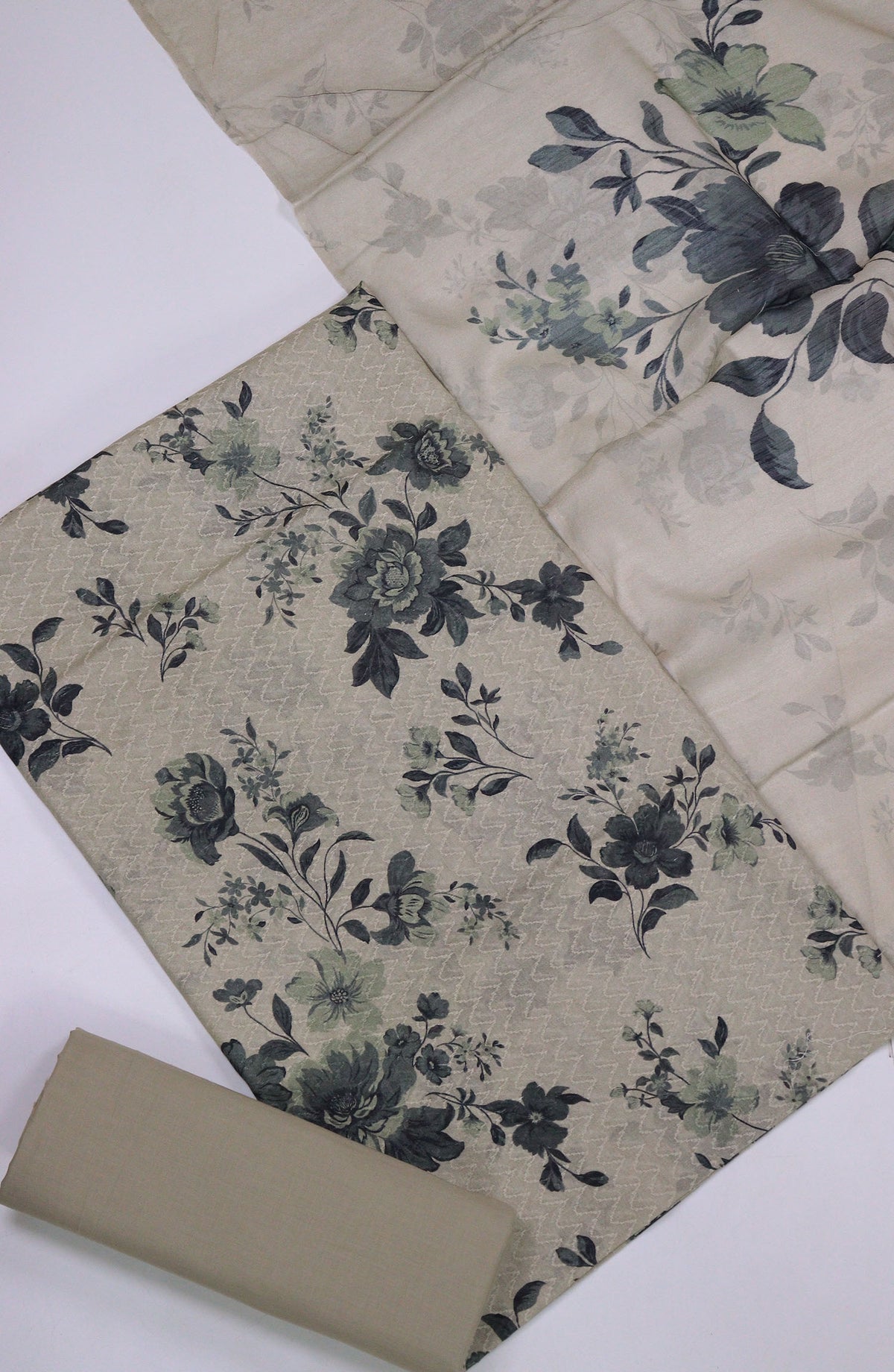 Maya by Amna Khadija Printed Lawn Unstitched 3 Piece Suit - D-02 - AM25MPPSL - Grey - Summer Collection