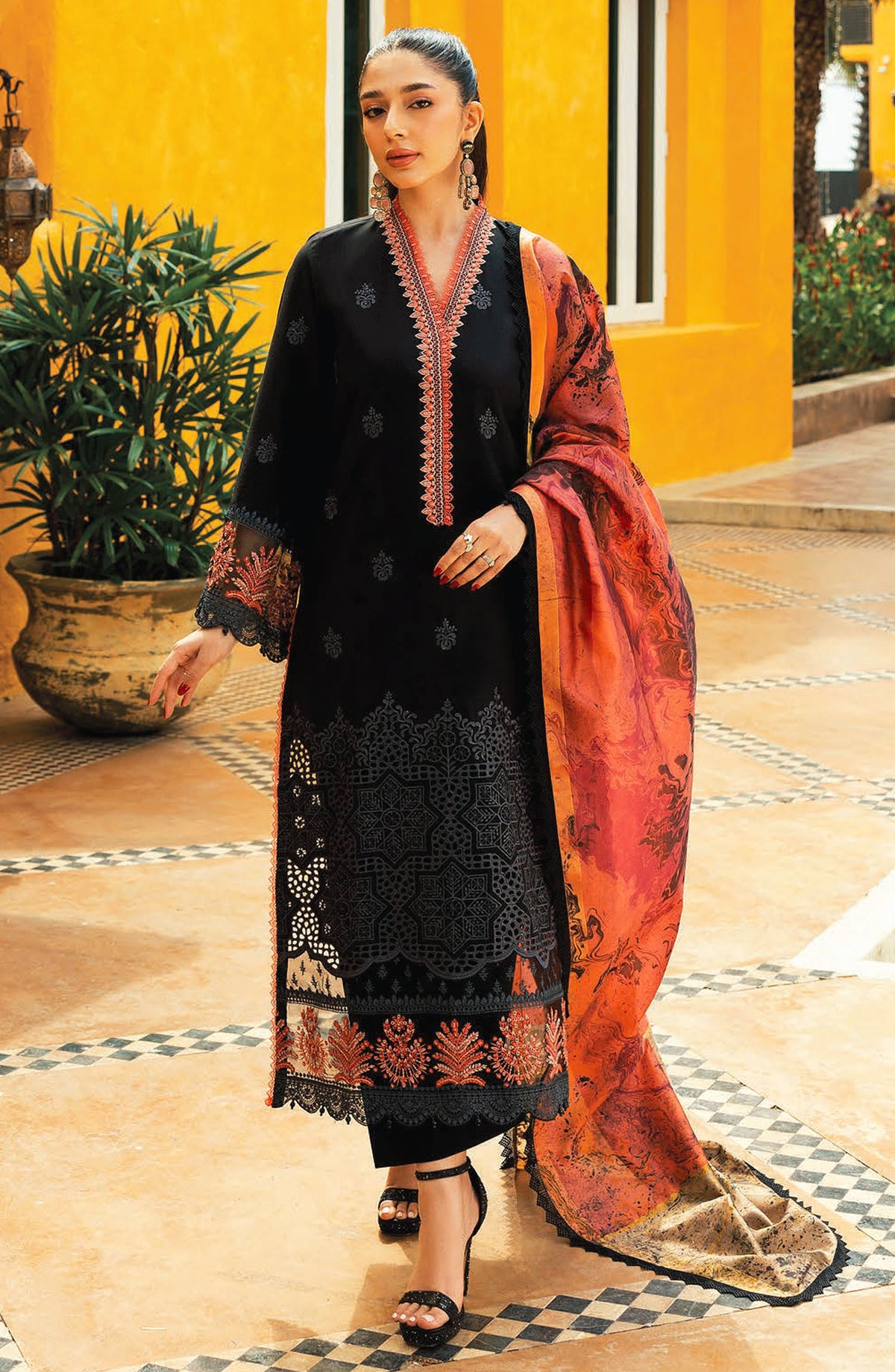 Zainab Chottani Chikankari Lawn Unstitched 3 Piece Suit - D-05A Selah - ZBC25CL - Black - Summer Collection
