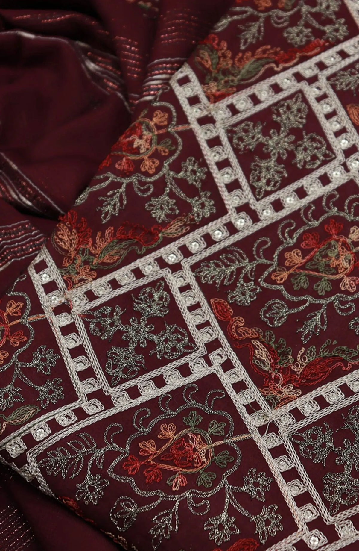Zarq Barq Unstitched Embroidered Lawn Collection 2024 - D 06
