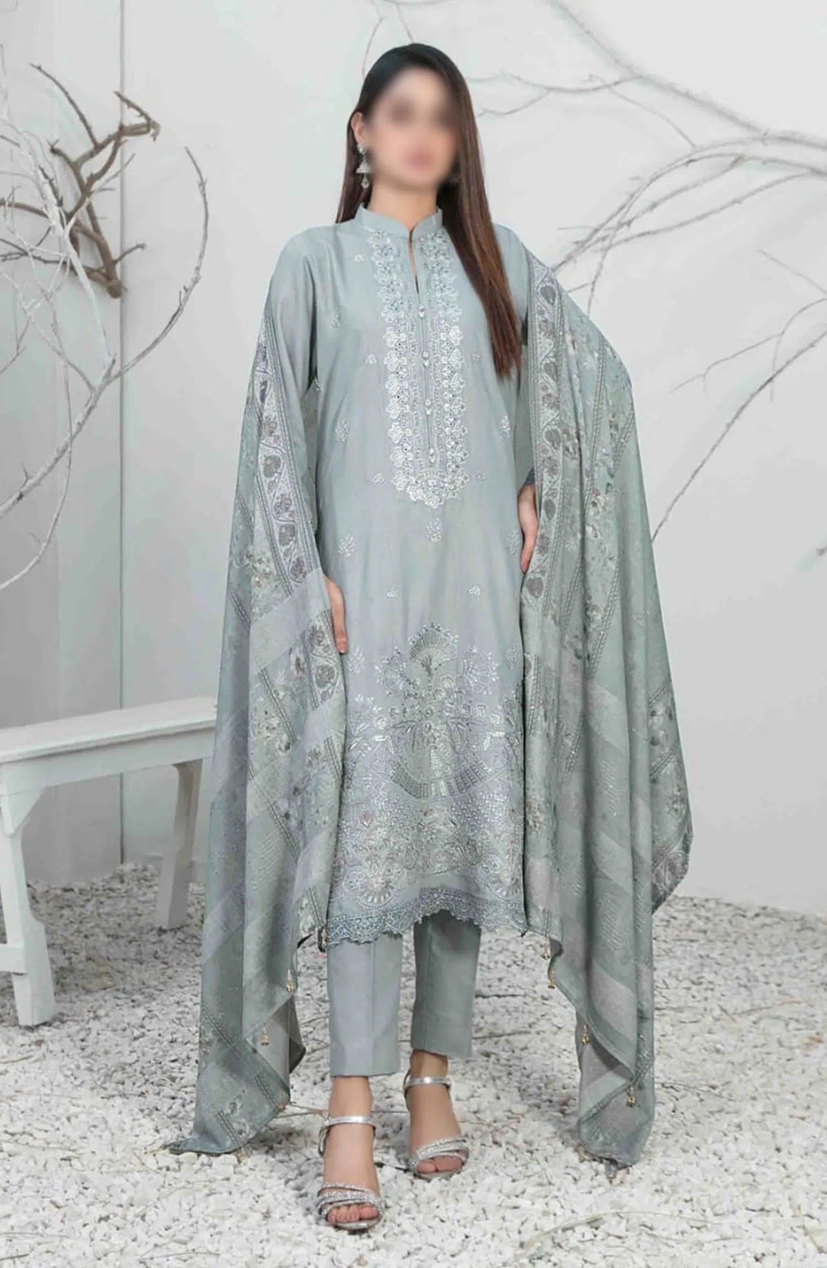 Leesha Embroidered Chawal Karandi Collection - D 1172