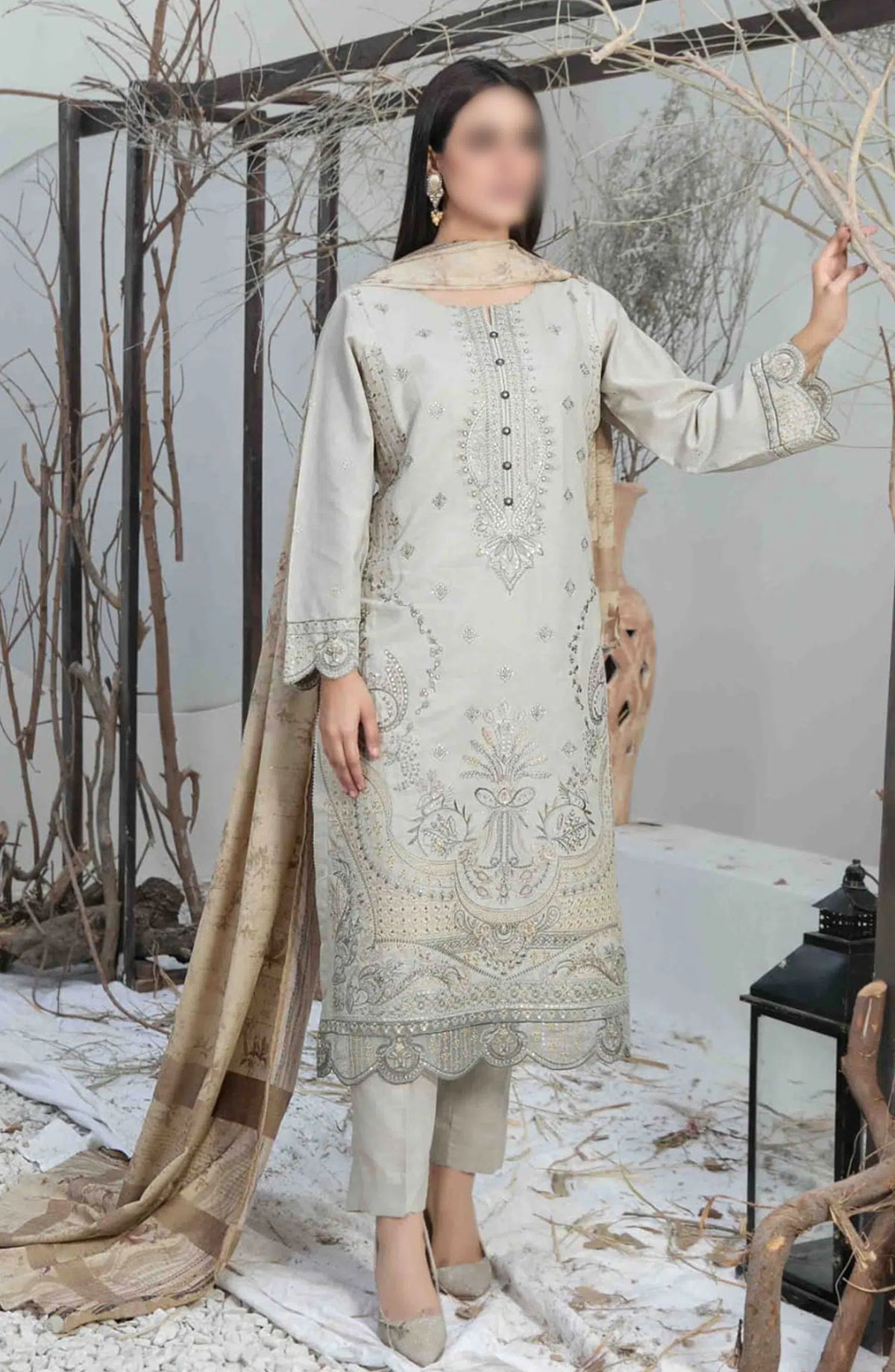 Leesha Embroidered Chawal Karandi Collection - D 1174