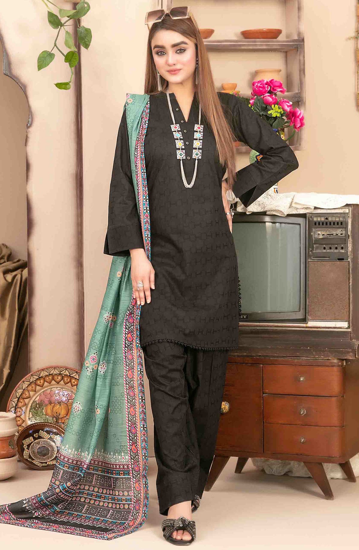Pushpa by Tawakkal Fabric Printed Lawn Stitched 3 Piece Suit - D-1540 - TF25PS - Black - Summer Collection