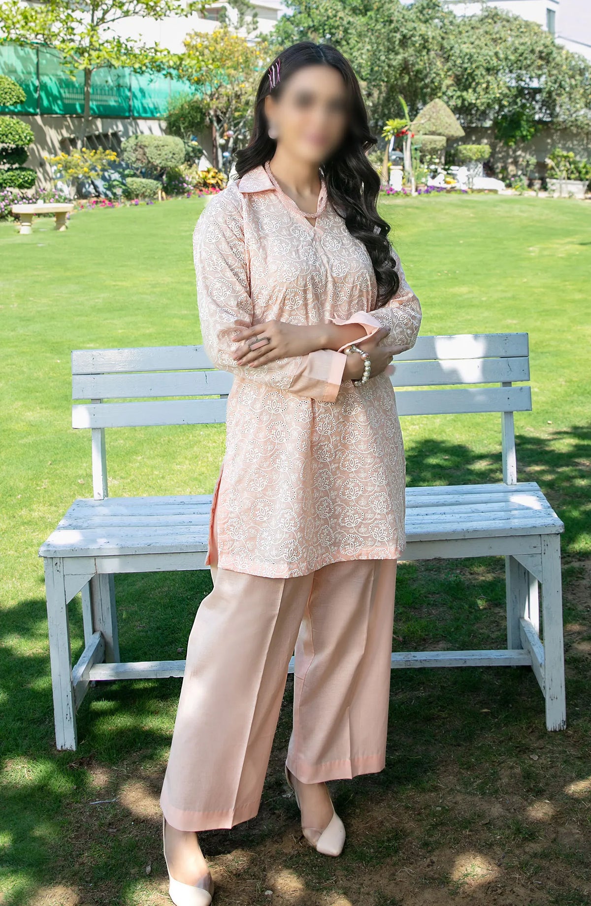 Kiraz Schiffli Jaal Embroidered Slub Lawn 2-pcs Collection 2024 - D 2023