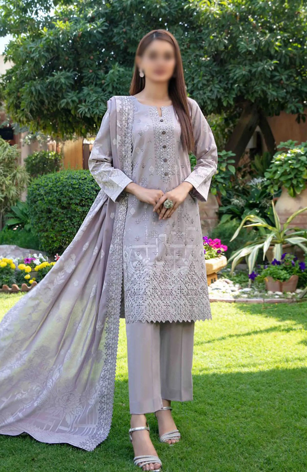 Gulshanara - Embroidered Lawn Banarsi Collection - D 2232