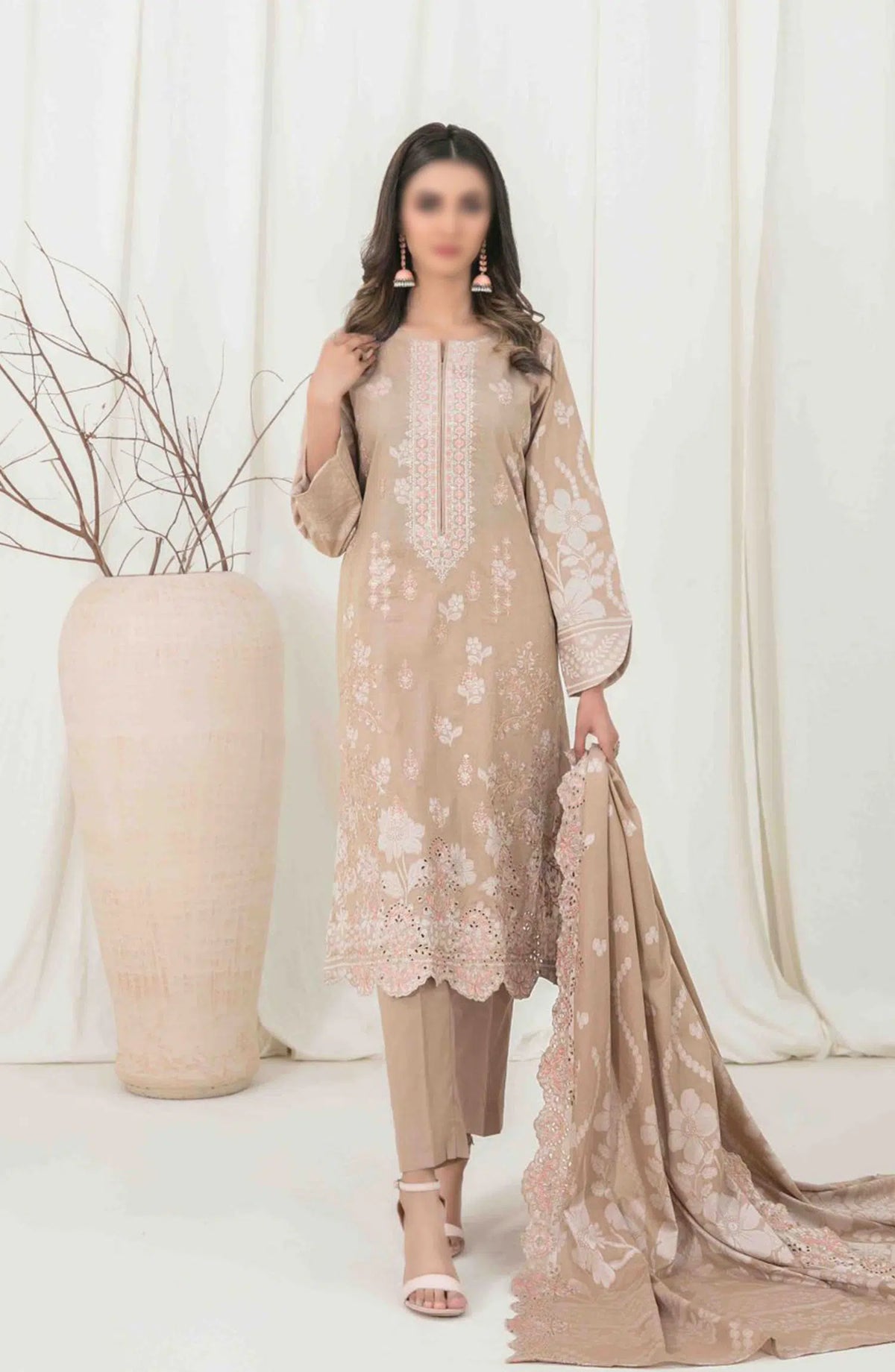 Gulshanara Vol III - Embroidered Lawn Banarsi Collection - D 2570
