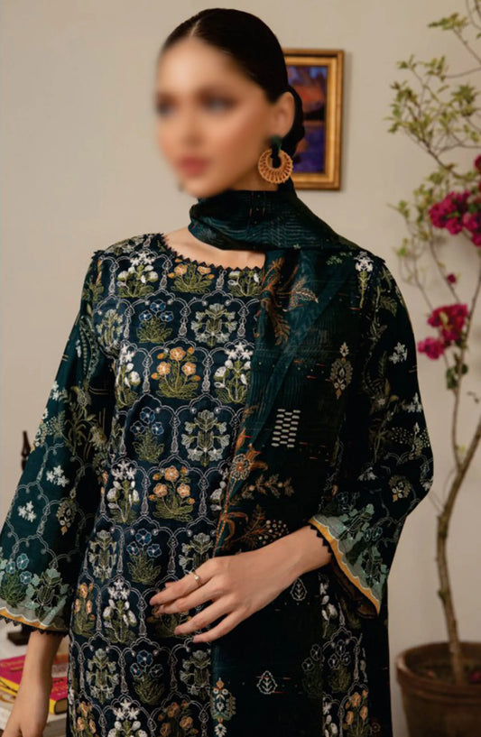SAHL Embroidered Luxury Lawn Collection - D-7435