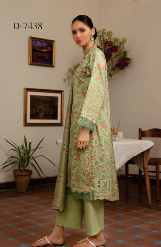 SAHL Embroidered Luxury Lawn Collection - D-7438