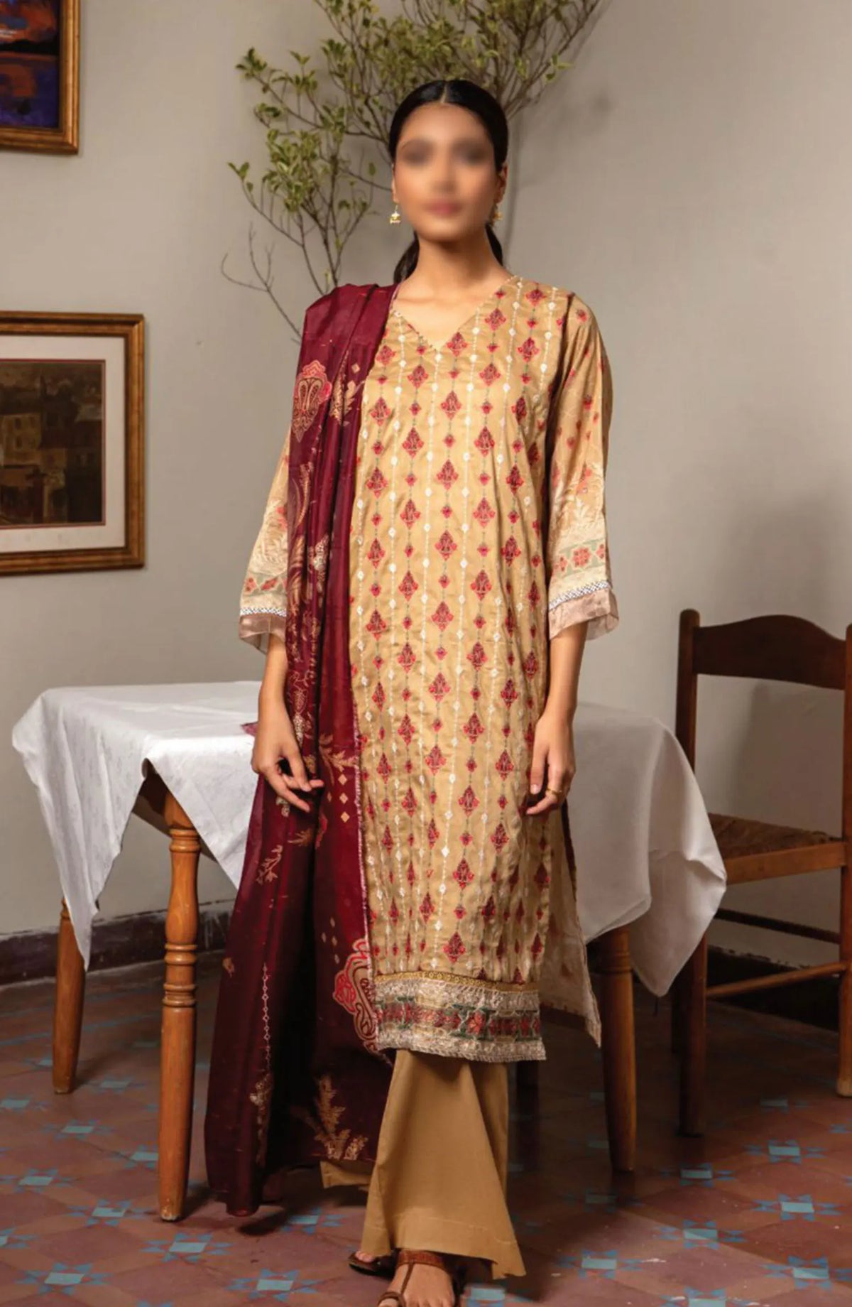 SAHL Embroidered Luxury Lawn Collection - D-7439