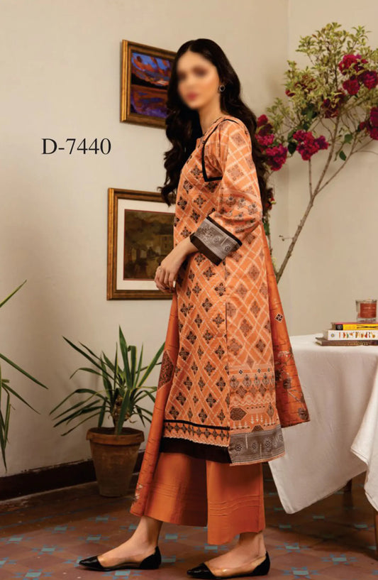 SAHL Embroidered Luxury Lawn Collection - D-7440