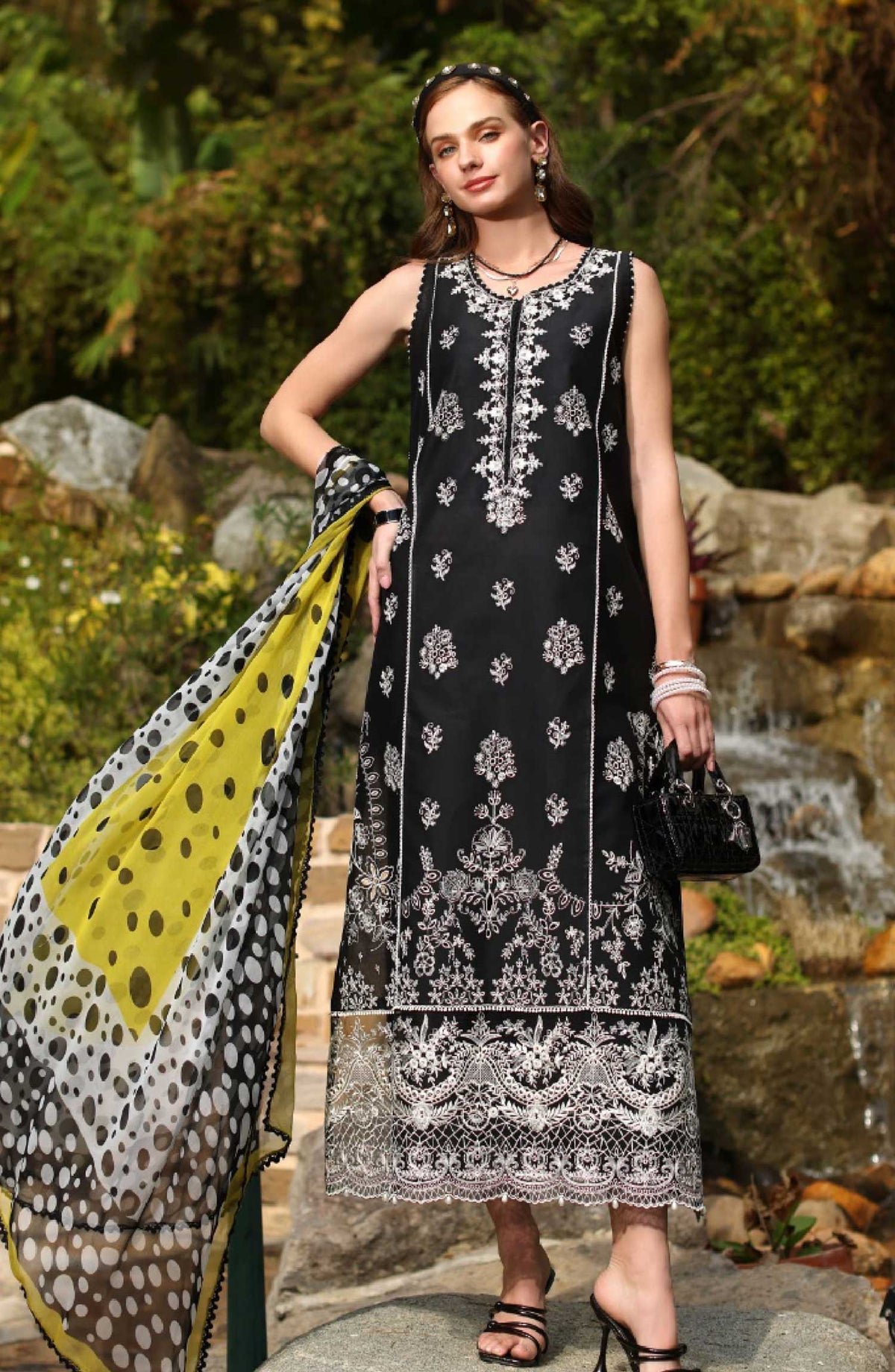 Noor by Saadia Asad Embroidered Luxe Chikankari Lawn Unstitched 3 Piece Suit - NSA25LC - D-03 B - Summer Collection