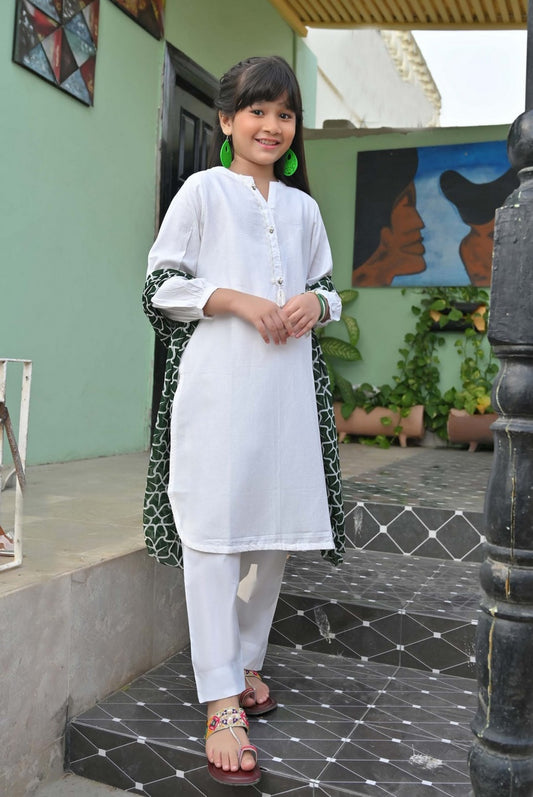 D 02 JASHAN-E-AZADI Stitched 2 Piece Jacquard Mother Daughter Collection 2023 (DAUGHTER)