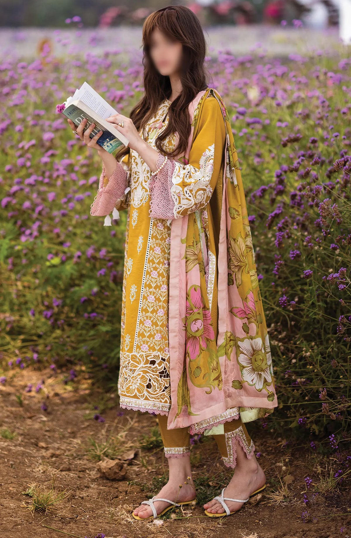Mushq Hemline The Secret Garden SS 2024 - D 04 B Whispering Petals