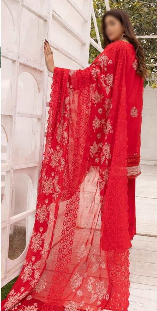 Design 06 Bunai Luxury Lawn Collection 2023