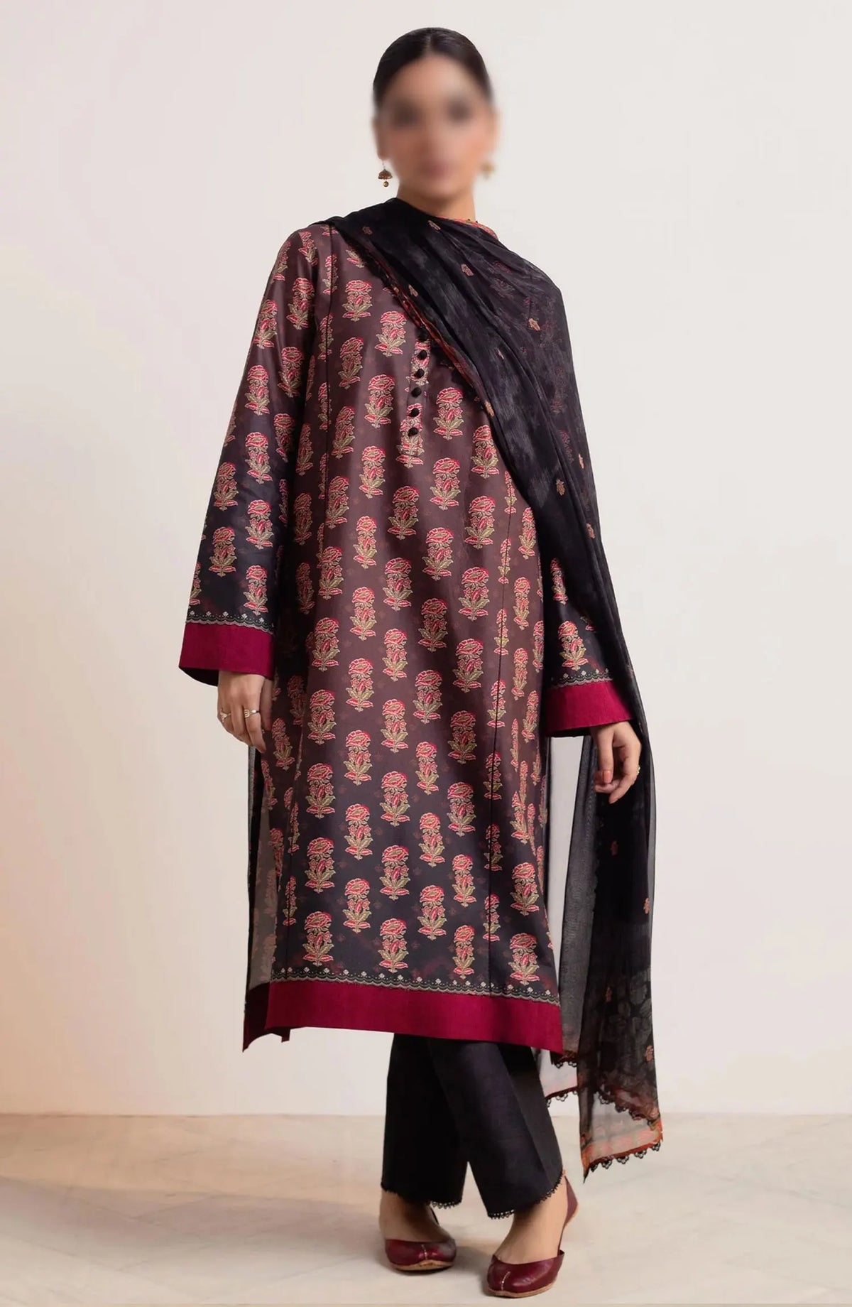 Coco Prints By Zara Shahjahan Collection 2024 - D 09 SURKH