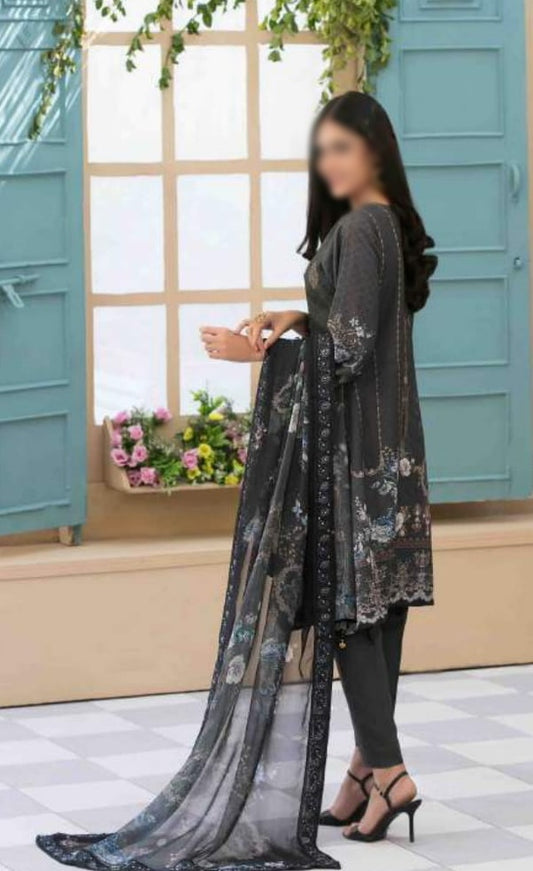 Sultana Karandi Digital Printed and Embroidered Collection D-6131