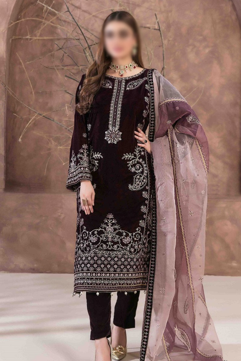 MAKHMAL Fancy Heavy Embroidered Velvet Collection 2023 - D 9830
