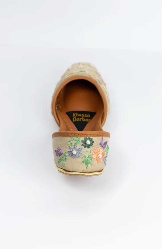 Gul-e-Rang by Khussa Darbar Festive Style Khussa Daisy-beige