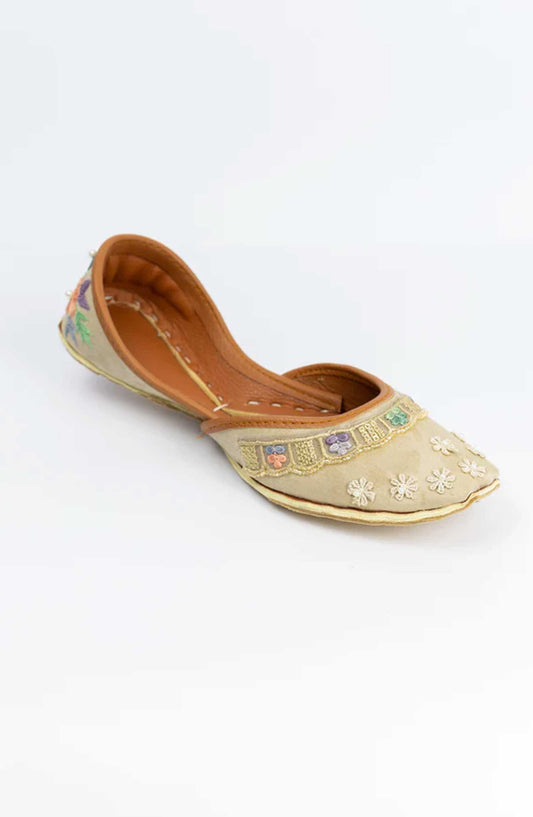 Gul-e-Rang by Khussa Darbar Festive Style Khussa Daisy-beige