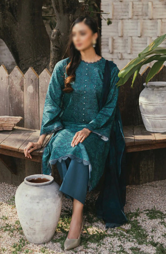 Gardenia Vol 02 Embroidered Print Lawn Collection By Humdum - Design 01