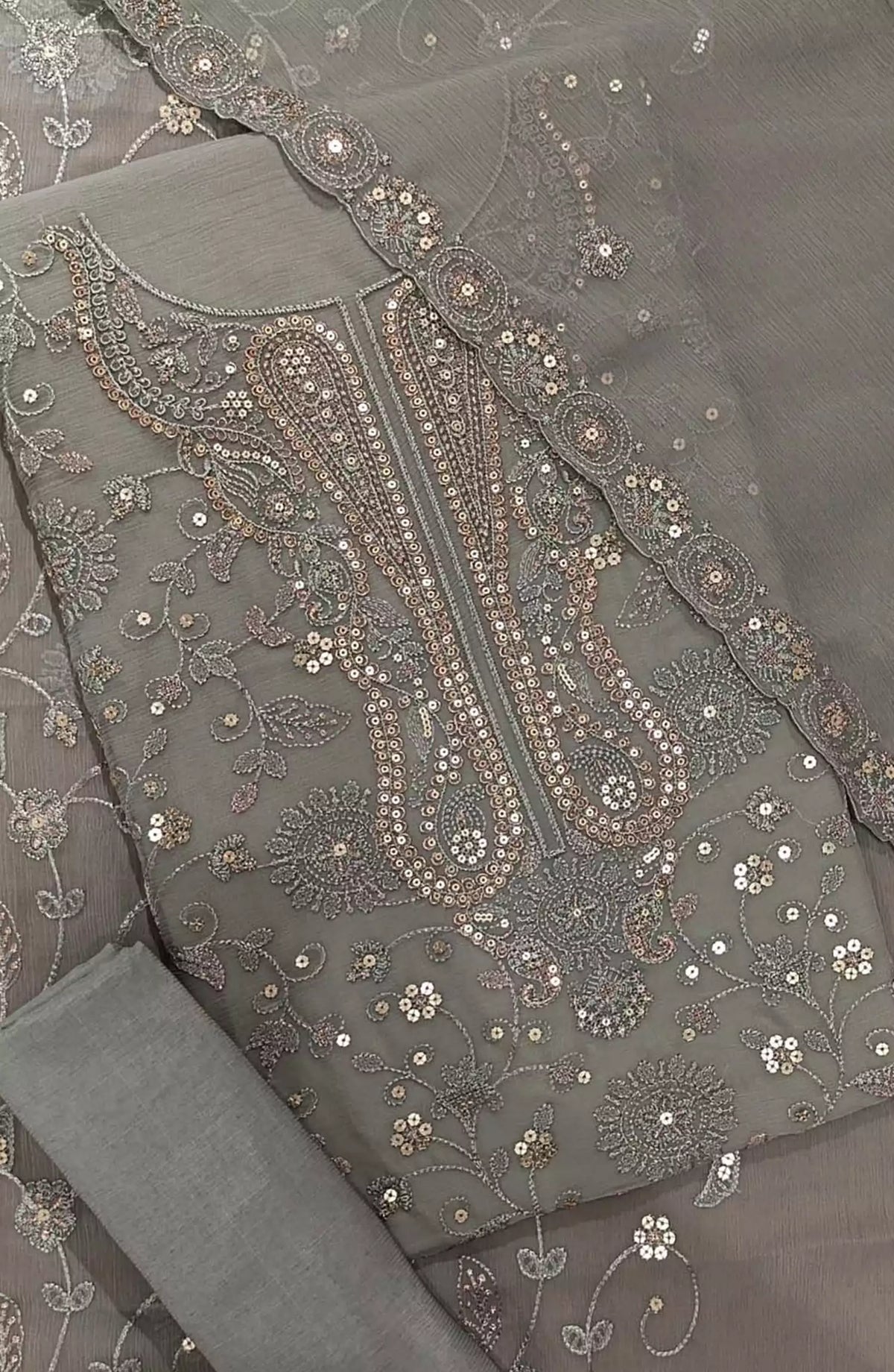 Nafees  Embroidered Crinkle Chiffon Collection By Amna Khadija - Design 01