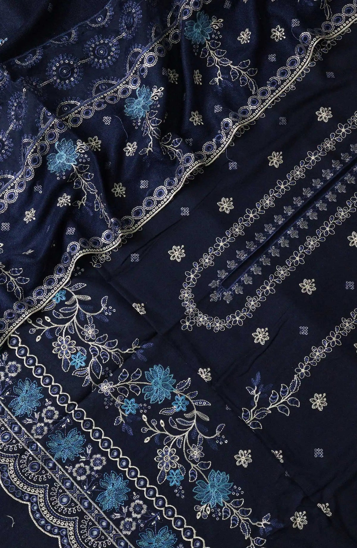 Noor Embroidered Winter Slub Collection - NESC-Design 01