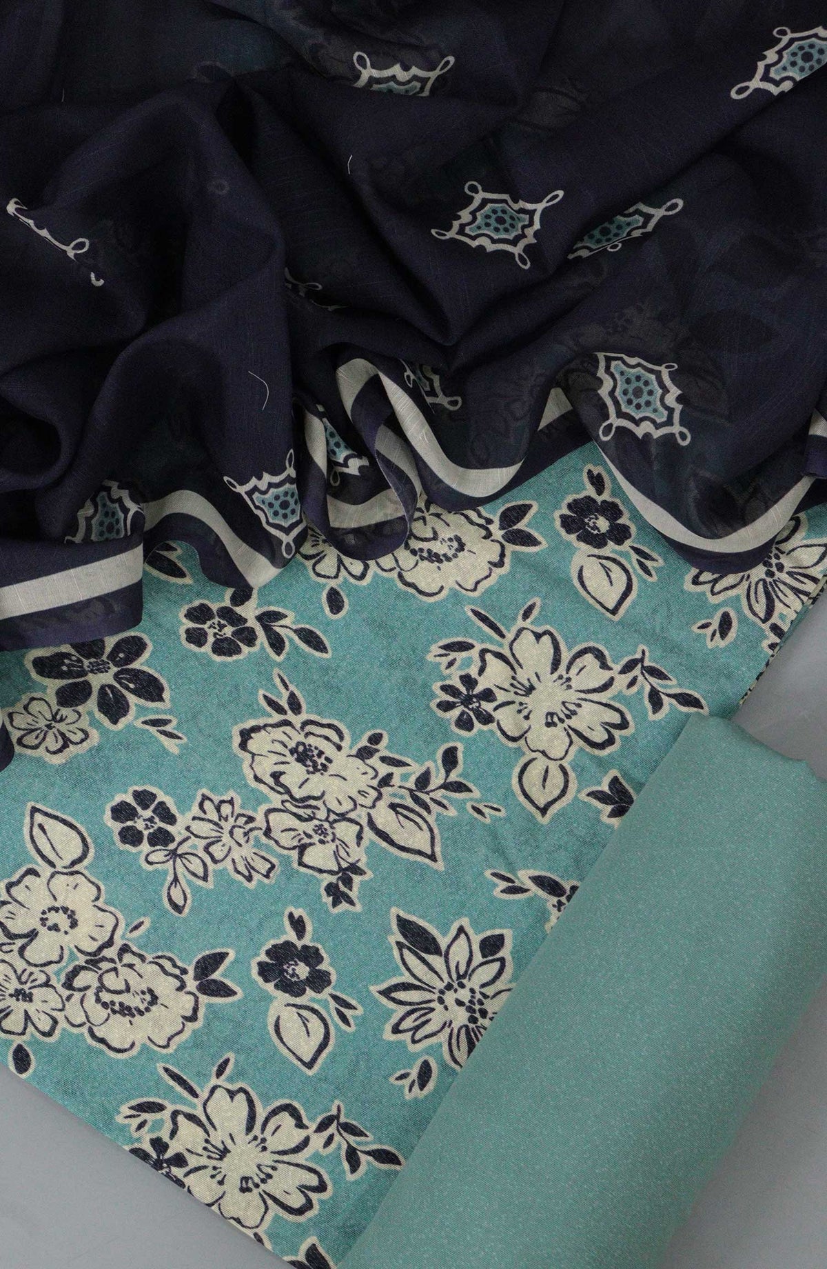 Breezy Winters unstitch Digital Printed Karandi Collection - DESIGN-02