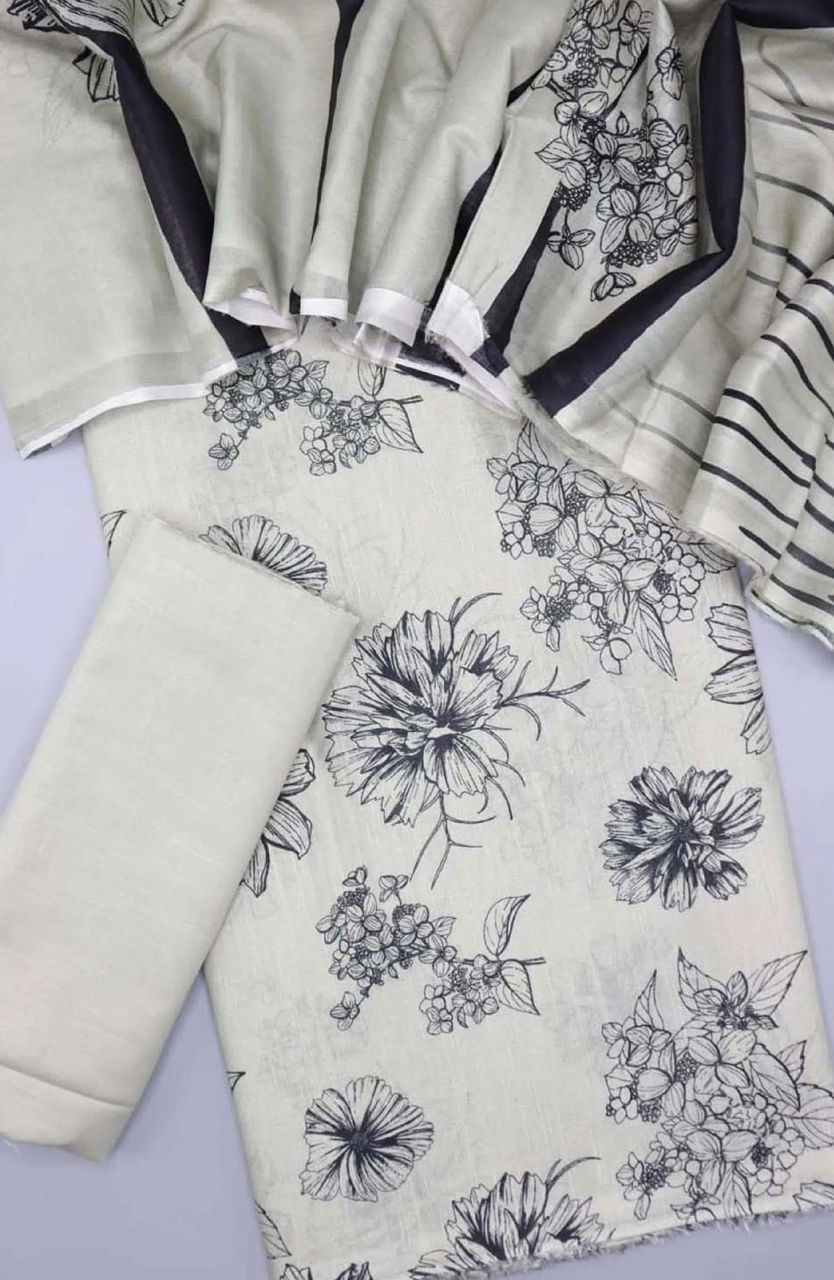 Bahar Unstitched Printed Lawn Collection 2024 - Design 02