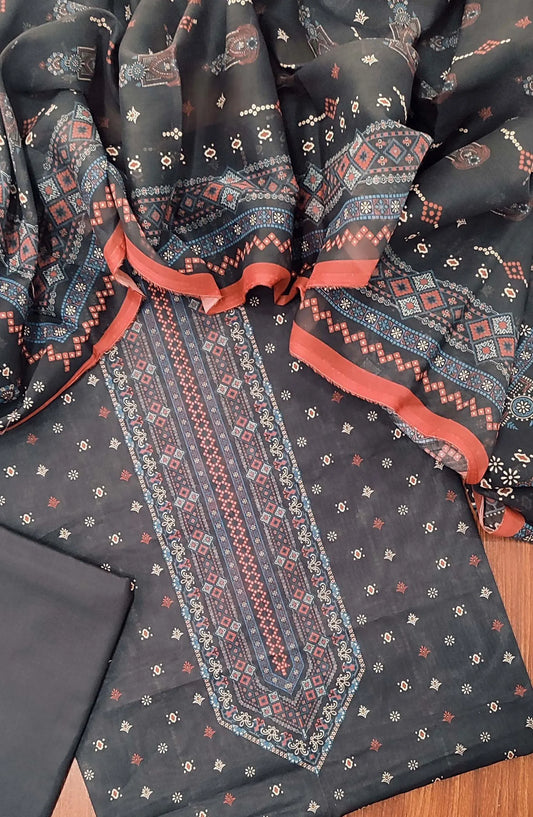 Printed Lawn 3Pcs with Voile Dupatta Collection - -Design-02