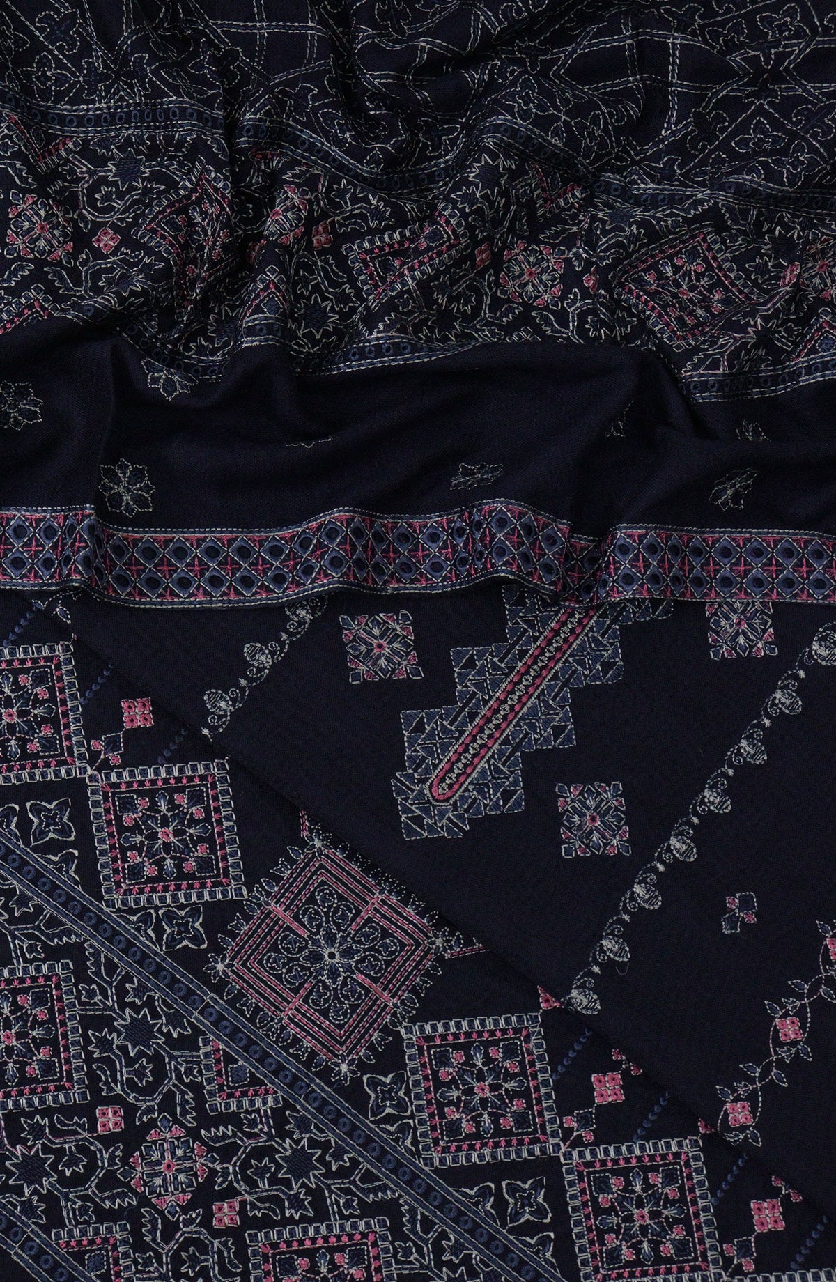 Kasa e Dil Unstitch Embroidered Leather Peach Collection - DESIGN-03